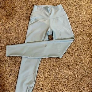 Alo High-Waisted Airlift Leggings - Chalk Blue